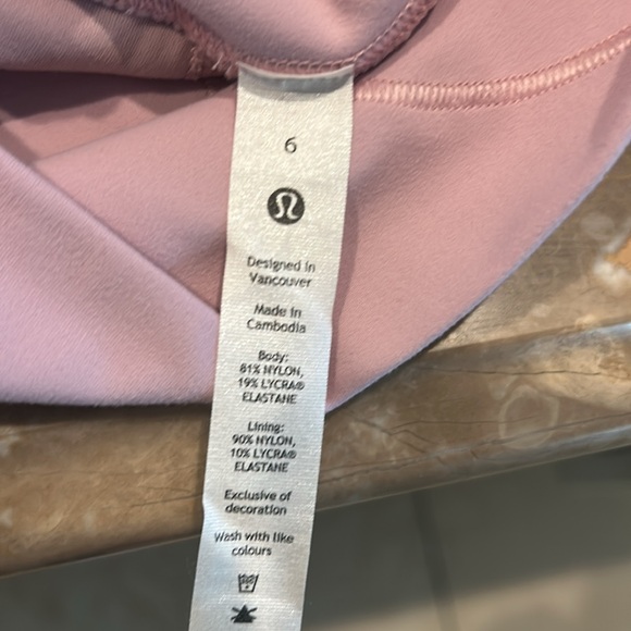 Lululemon Athletica align pale pink Leggings size 6 excellent condition - Picture 4 of 6
